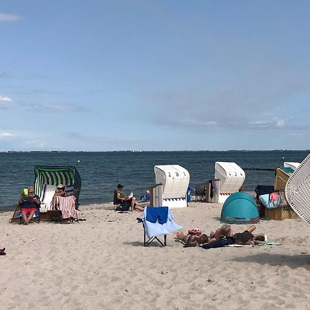 Ferienwohnung Sandkueste Mit Strandkorb & Indoor Spielplatz Хайлигенхафен Экстерьер фото